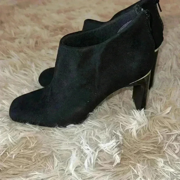 NWOB Alfani Step Flex suede bootie - Picture 3 of 6